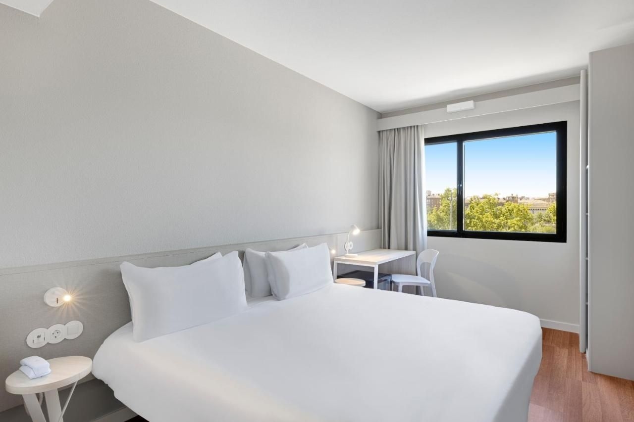 Ibis Zaragoza Centro2