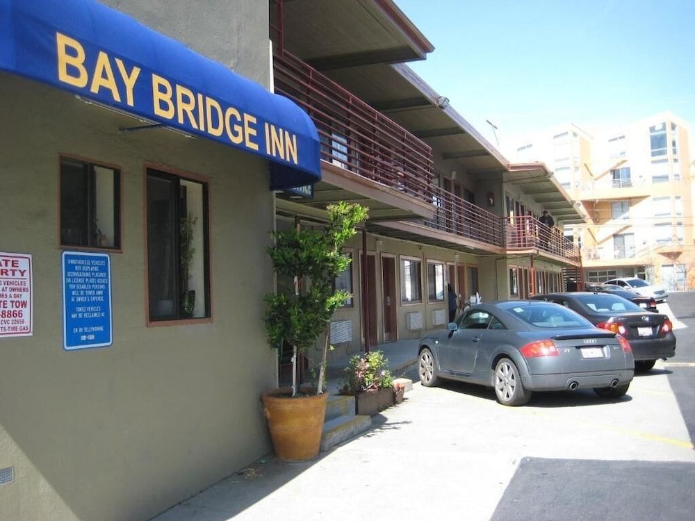 Bay Bridge Inn2