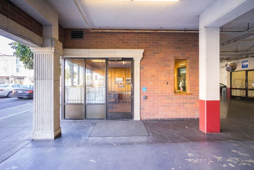 Coventry Motor Inn2