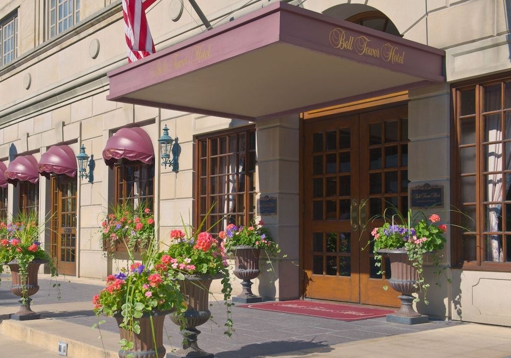BELL TOWER HOTEL3