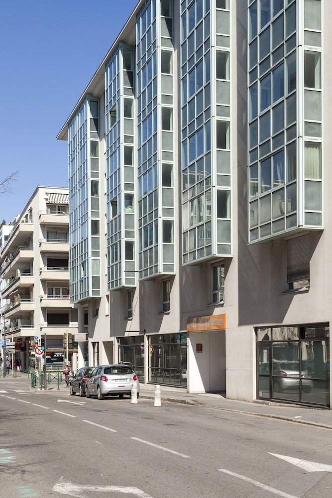 Park and Suites Annemasse1