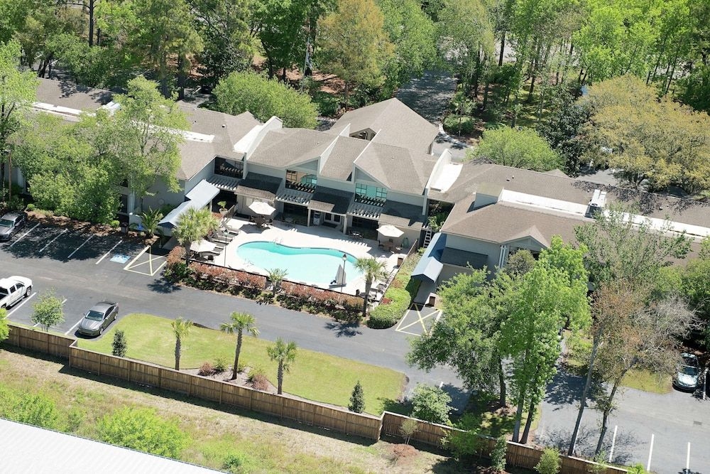 HAMPTON INN HILTON HEAD2