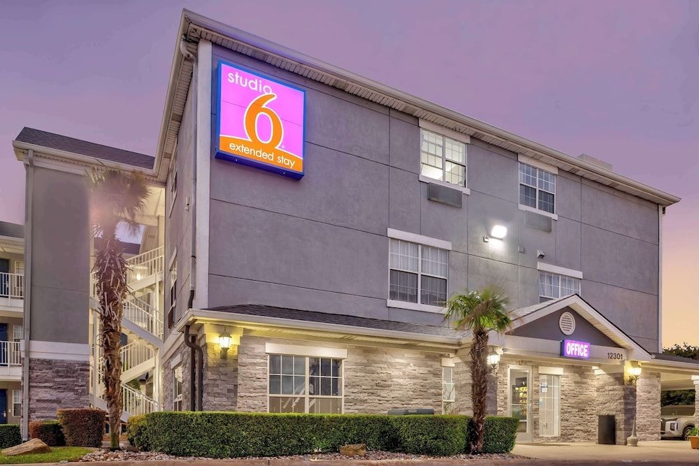 Studio 6 Extended Stay2