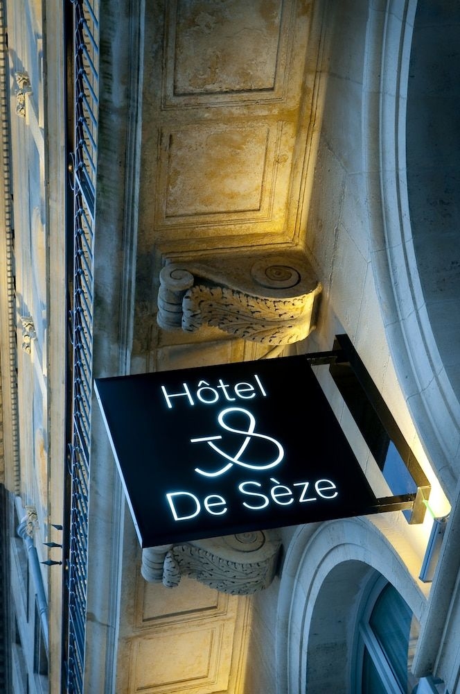 Hotel De Seze2