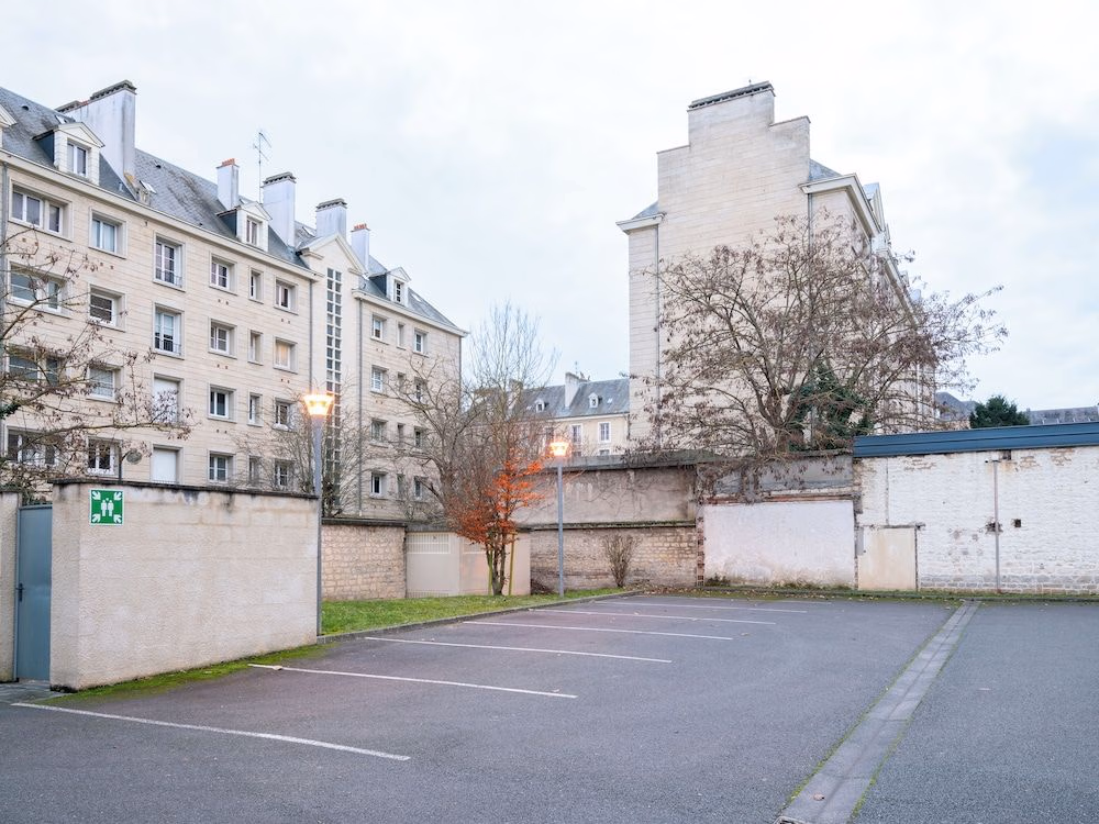 Adagio Caen Centre0