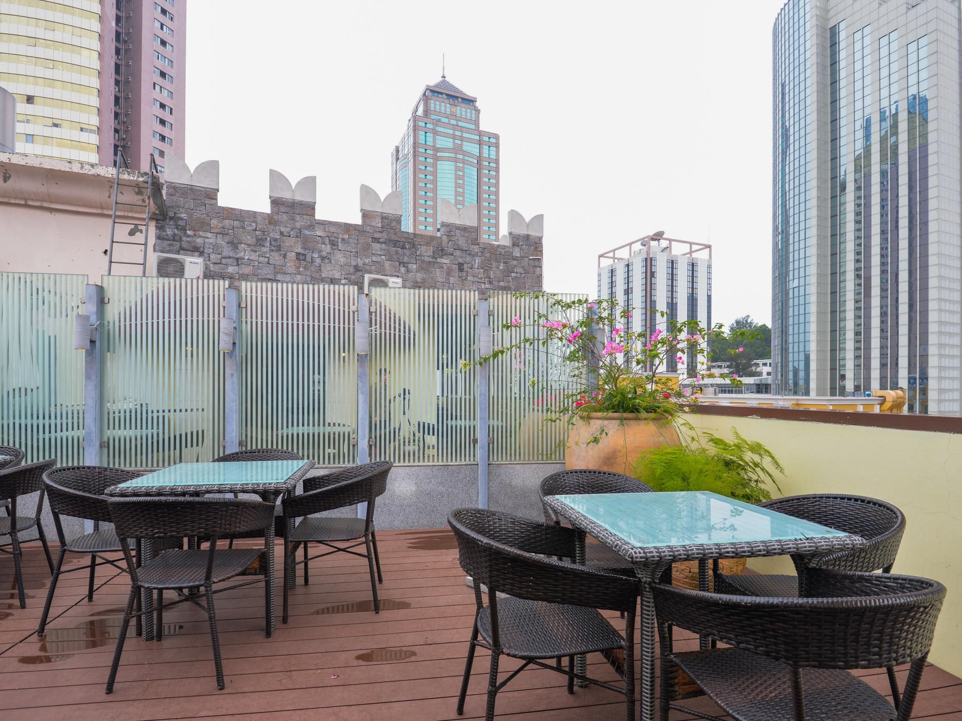 Honlux Apartment1