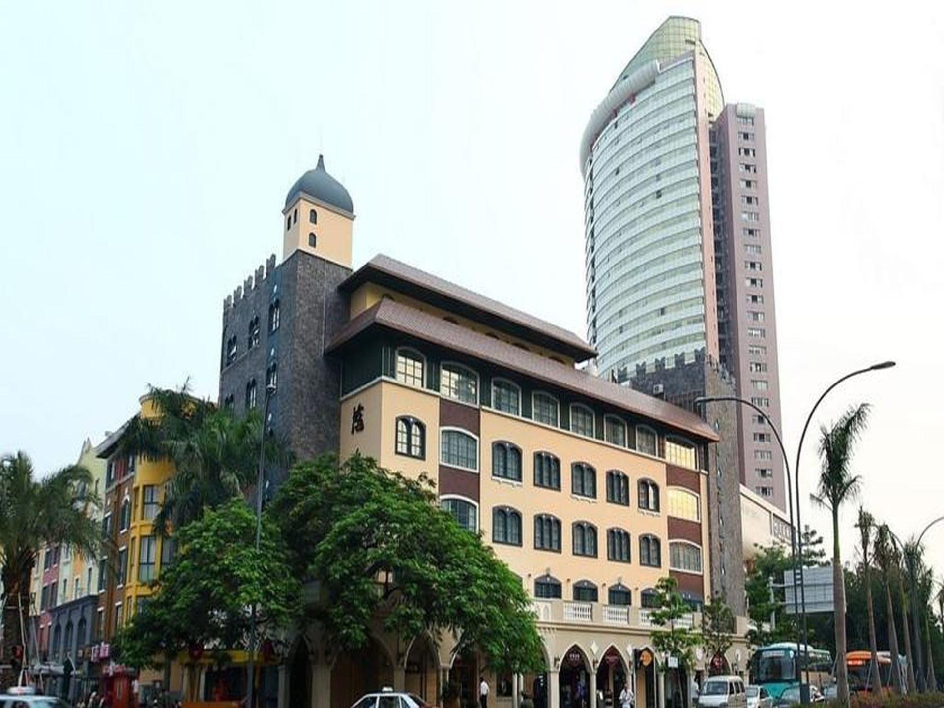 Honlux Apartment0