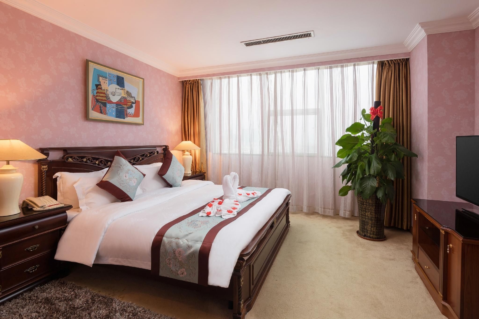 โรงแรมซินหยวน ฮ็อตสปริง (Xinyuan Hot Spring Hotel)1