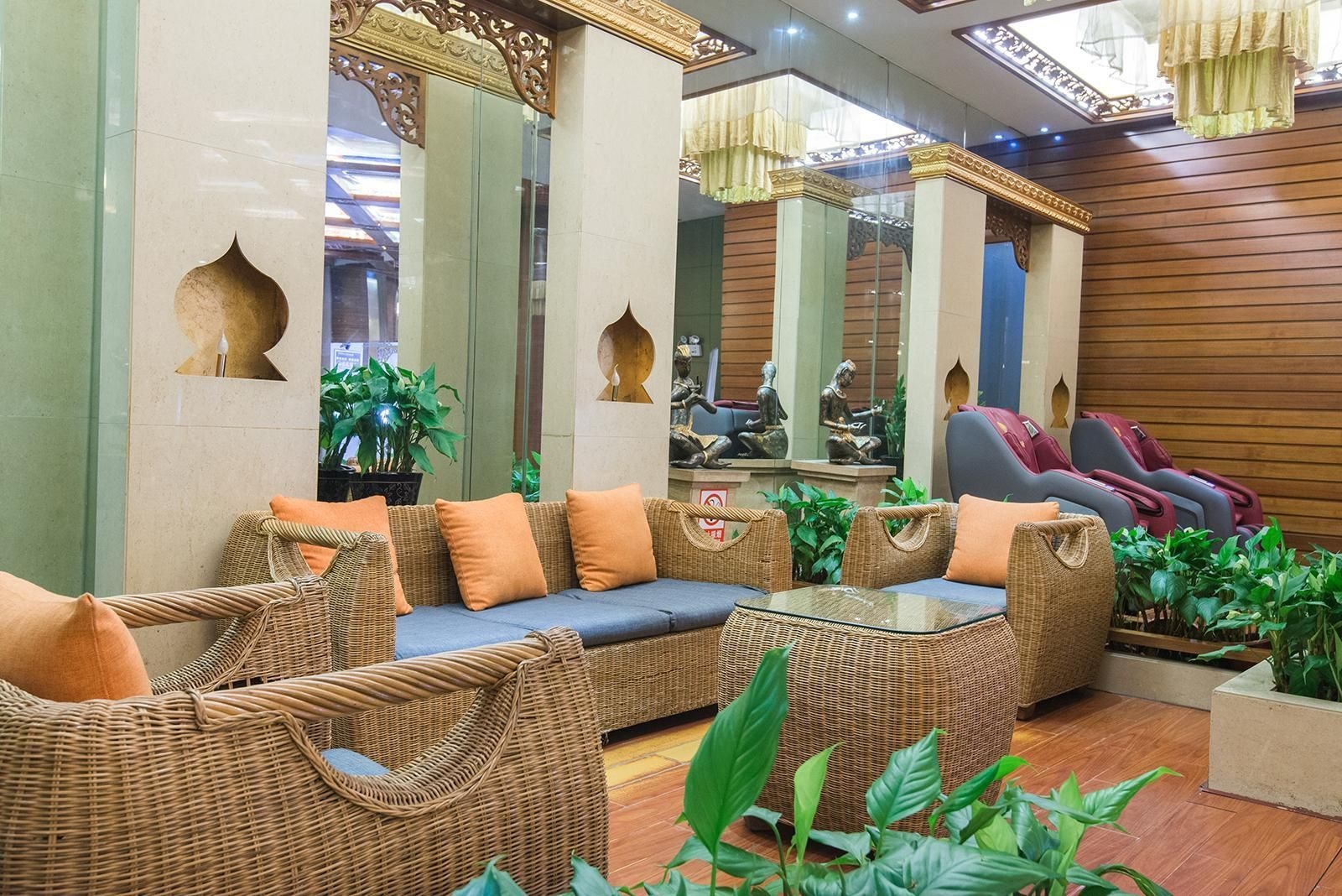 โรงแรมนิว บีคอน ซันยี สปา (New Beacon Sunyee SPA Hotel)2