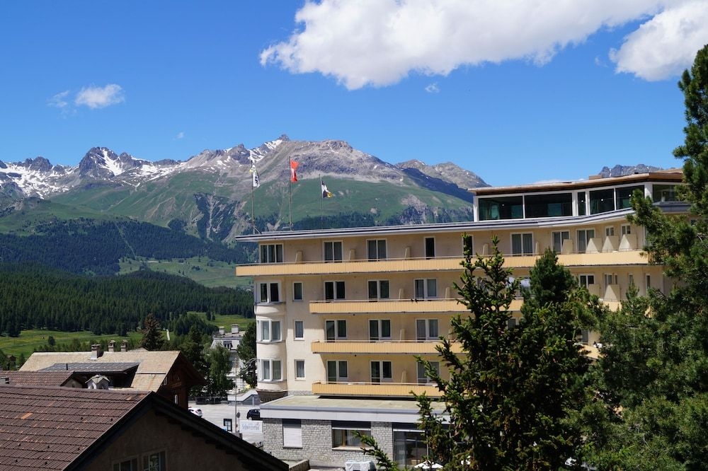Schweizerhof Pontresina2