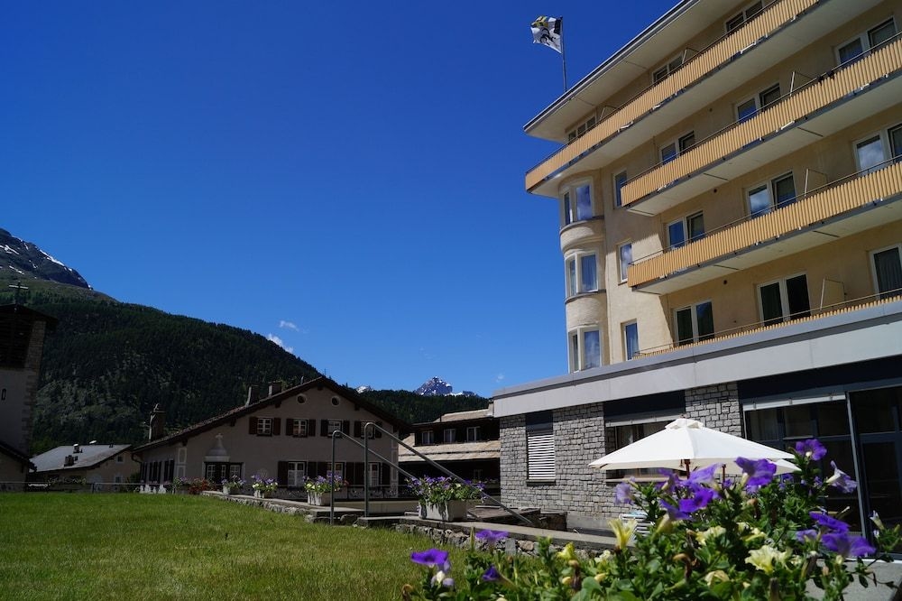 Schweizerhof Pontresina3