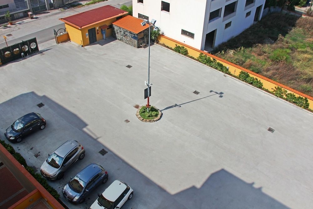 City Hotel1