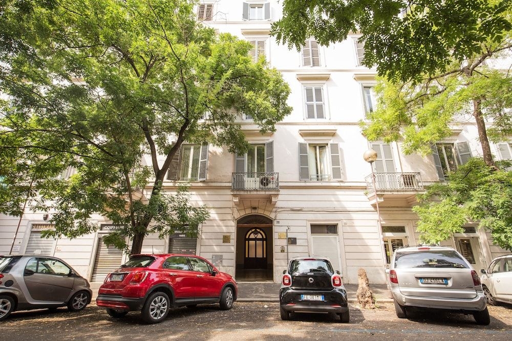 Hotel dei Quiriti0