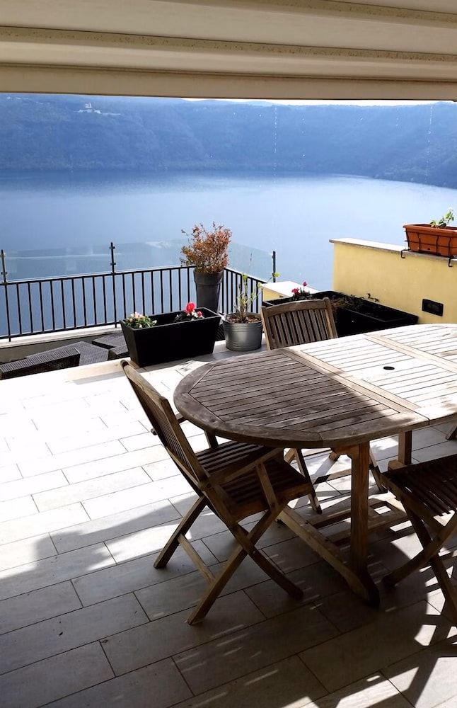 Castel Gandolfo3