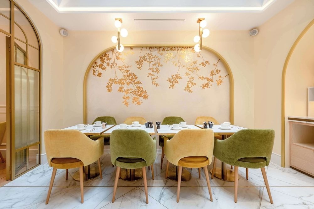Claridge4