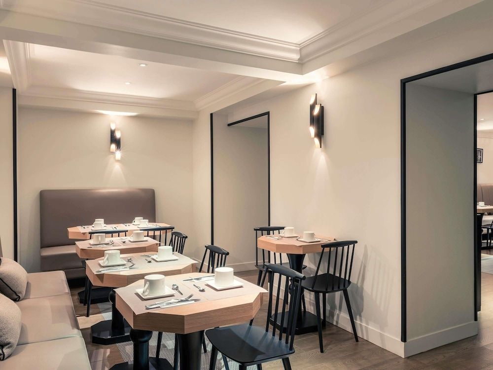 Mercure Paris Arc De Triomphe Wagram3