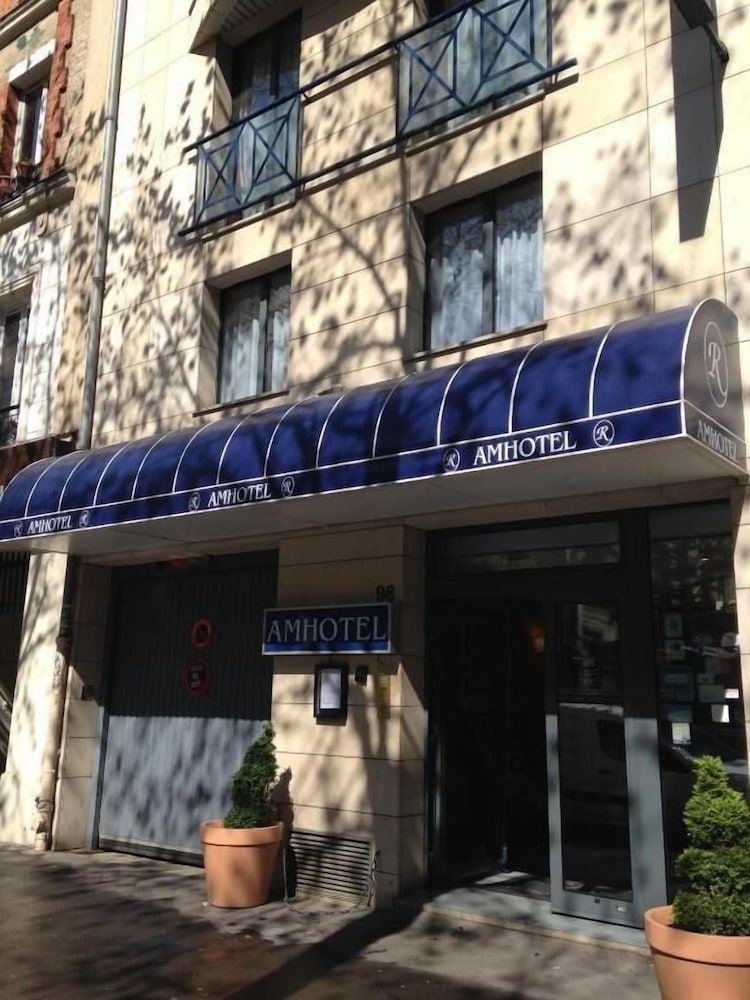 AMHOTEL2