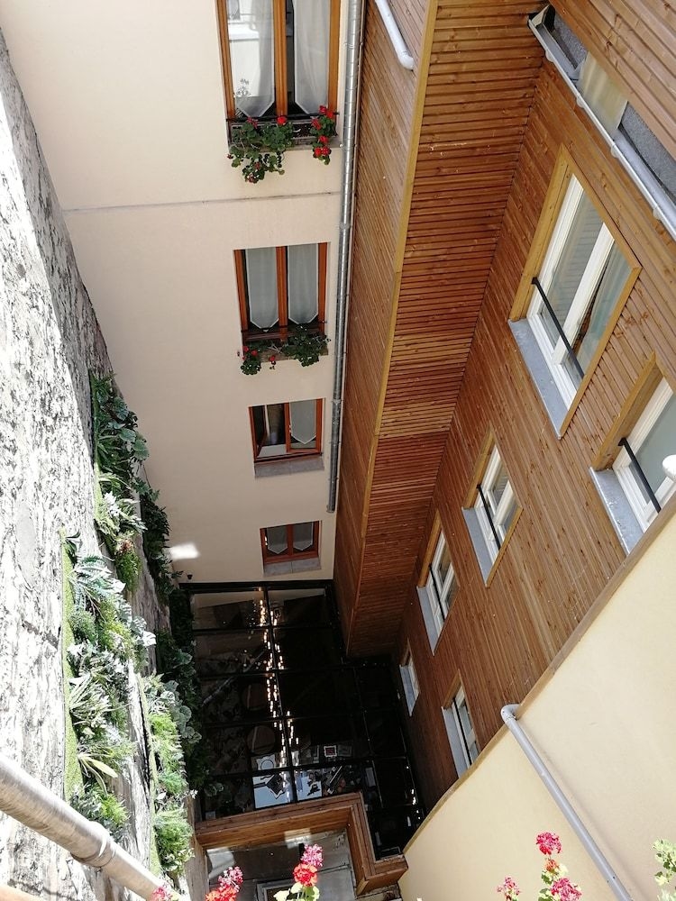 Pointe Rivoli0