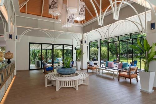 อวานี+ เกาะลันตา กระบี่ รีสอร์ต (Avani+ Koh Lanta Krabi Resort)2