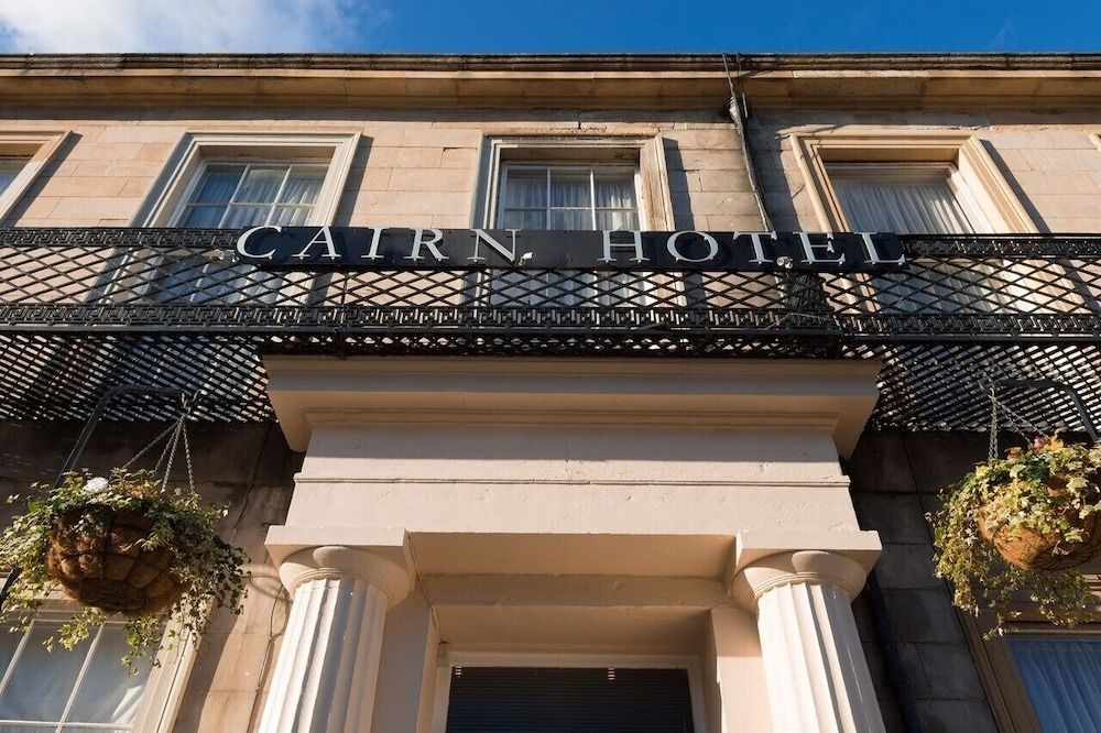 Cairn Hotel1