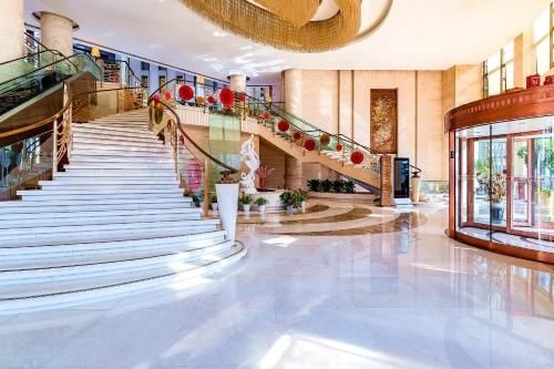 โรงแรมเฟยเทียน (Feitian Hotel)3