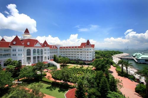 โรงแรมดิสนีย์แลนด์ ฮ่องกง (Hong Kong Disneyland Hotel)0