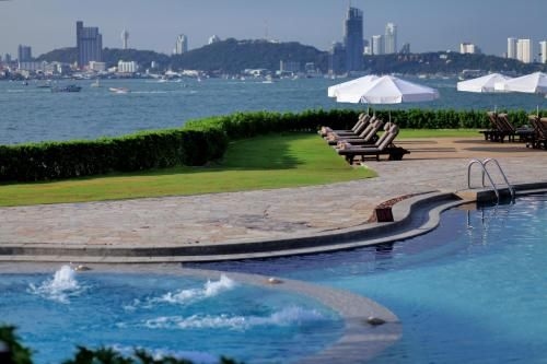 ดุสิตธานี พัทยา (Dusit Thani Pattaya)2