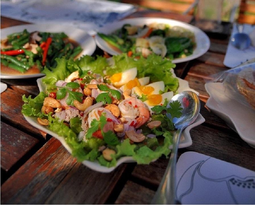 ไร่แสงอรุณ รีสอร์ต (Rai Saeng Arun Resort)2
