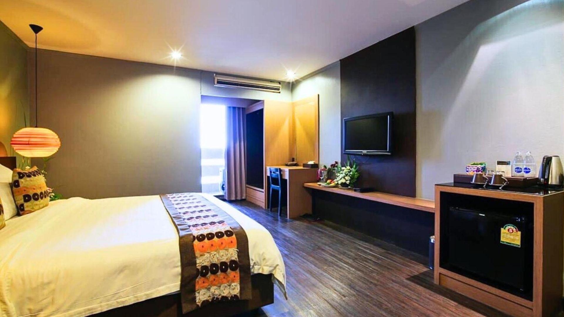 โรงแรมบางกอก อินเตอร์ เพลส (Bangkok Inter Place Hotel)2