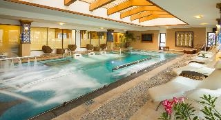 ลาซาล สวีท แอนด์ สปา (Lasalle Suites and Spa)3