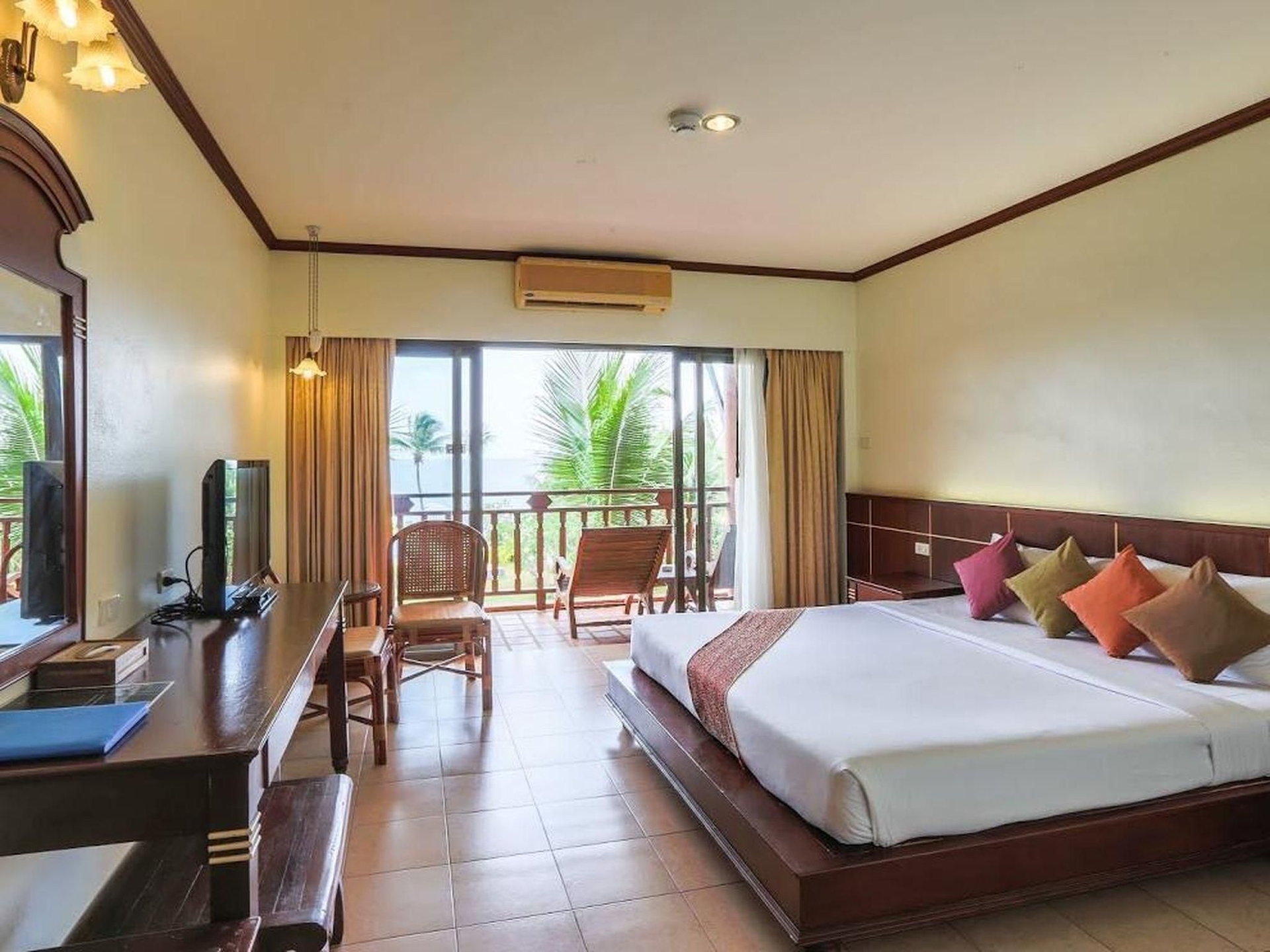 ลันตา แคชชัวริน่า บีช รีสอร์ต (Lanta Casuarina Beach Resort)4
