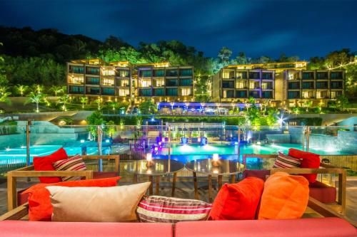 โรงแรมซันซูริ ภูเก็ต (Sunsuri Phuket Hotel)2