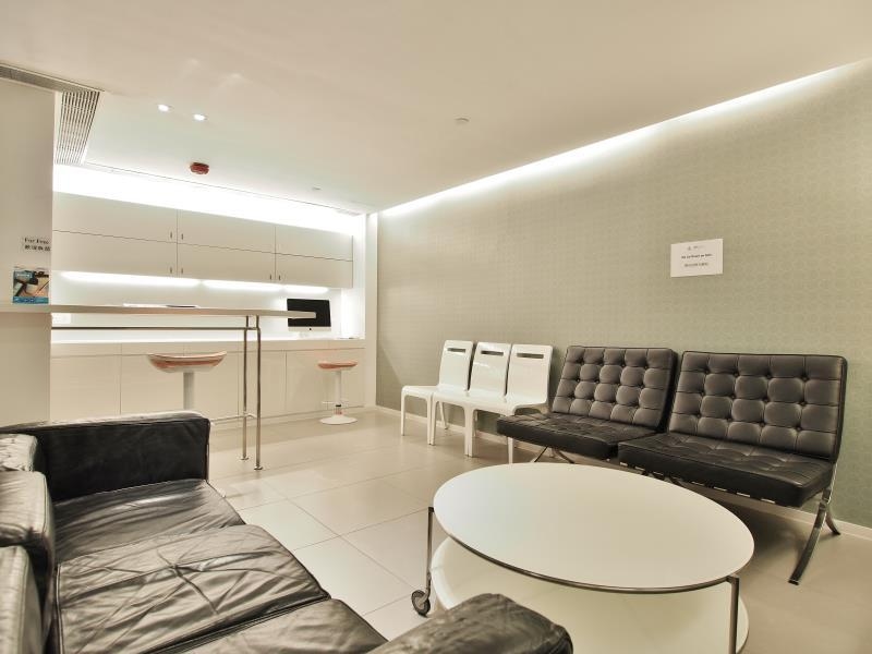 โรงแรม 60 เวสท์ (60 West Hotel)4
