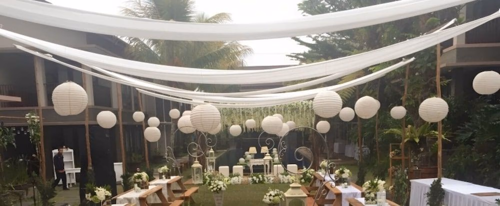 Summer Hills Hotel4