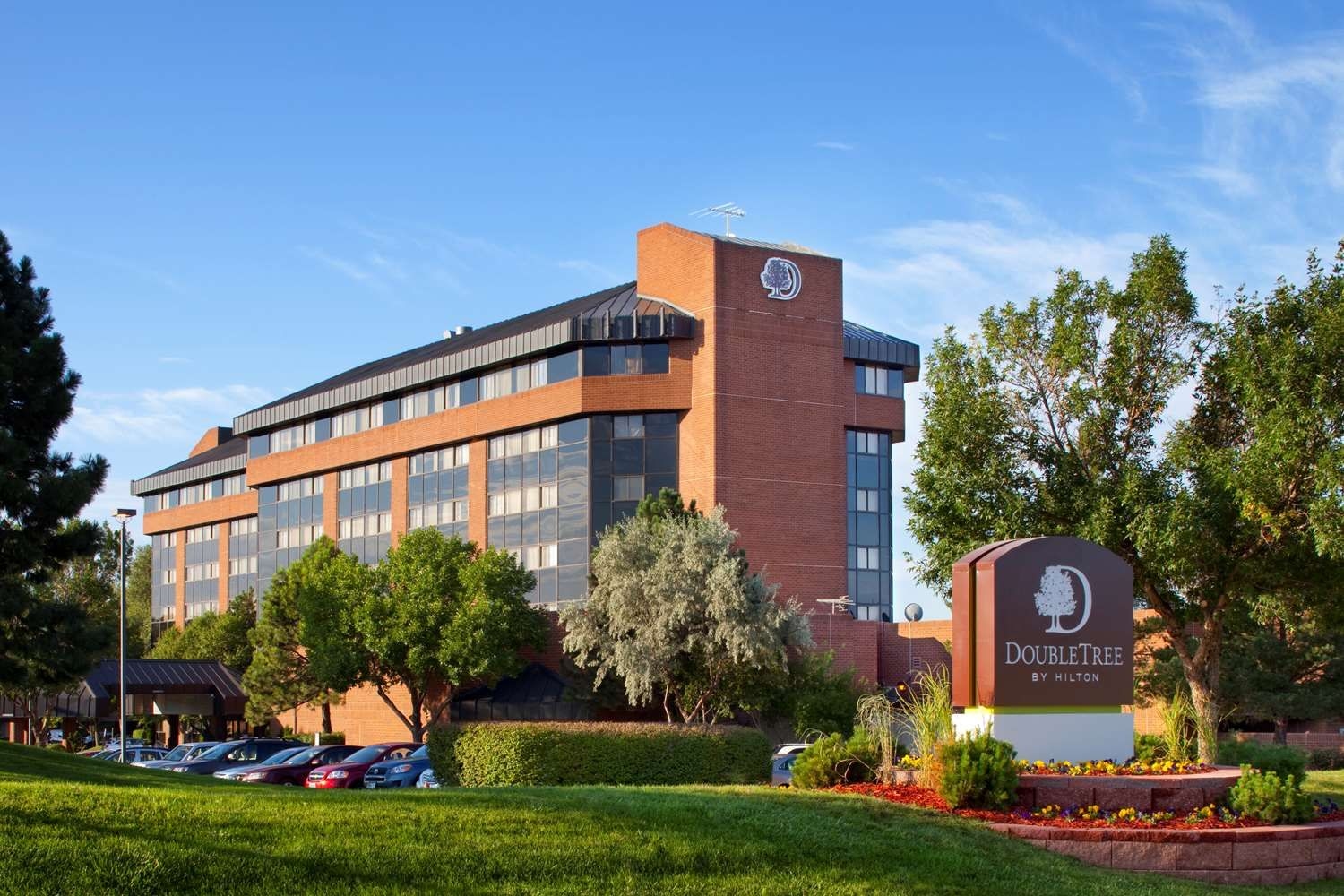 DOUBLETREE BY HILTON DENVER -0