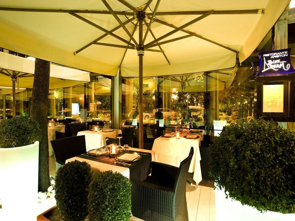 Savoy Hotel3