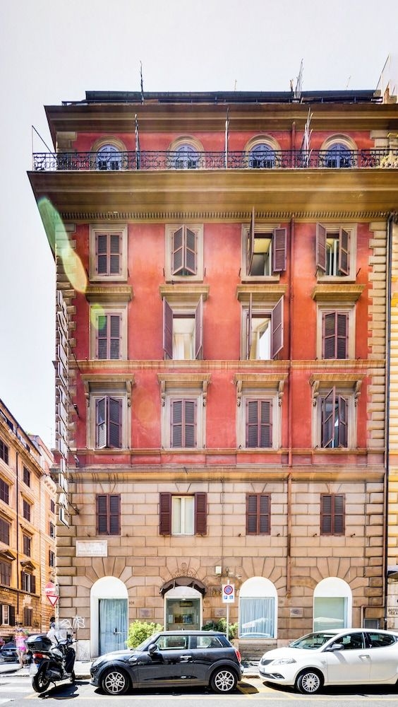 Terminal Hotel4