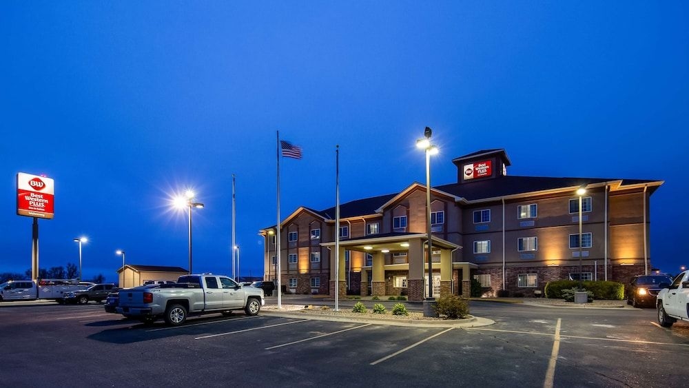 BEST WESTERN PLUS WAKEENEY INN1