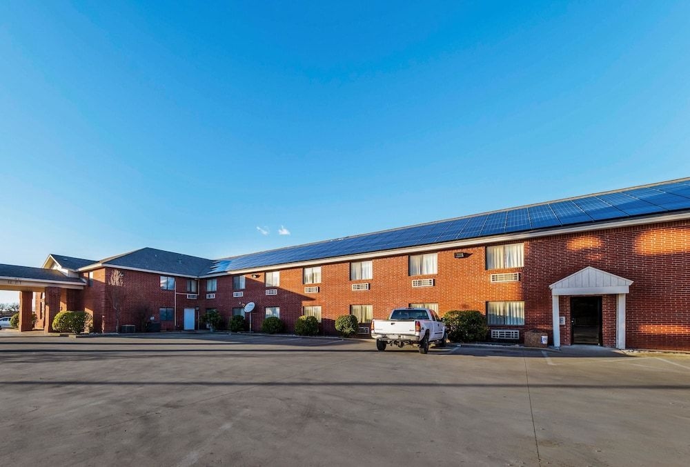 RAMADA DECATUR1
