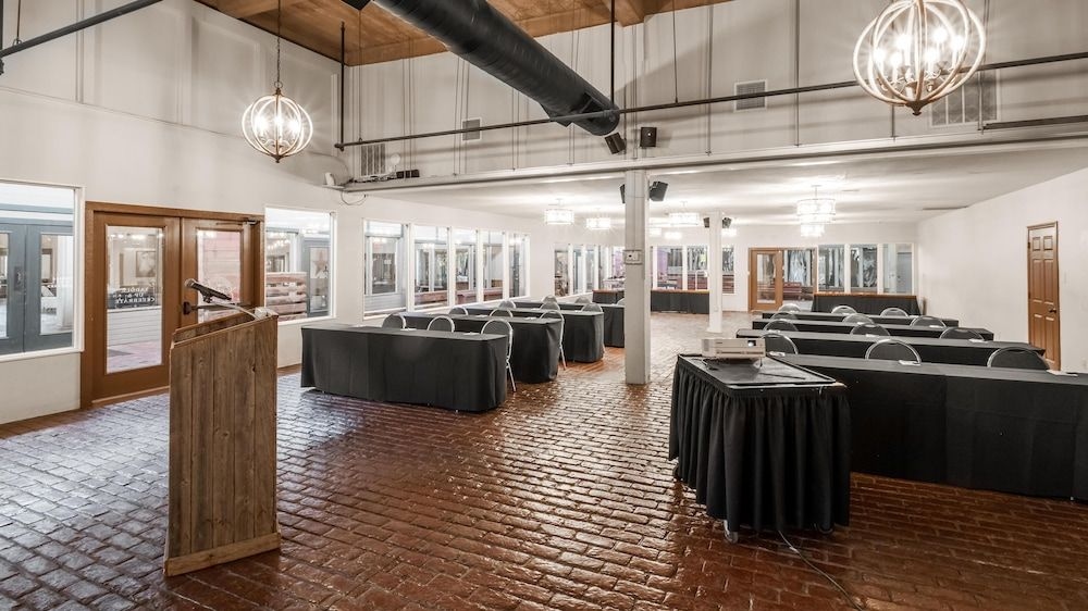Hyatt Place Fort Worth Historic Stockyards3