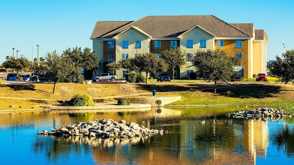 STAYBRIDGE SUITES LAREDO INTER2