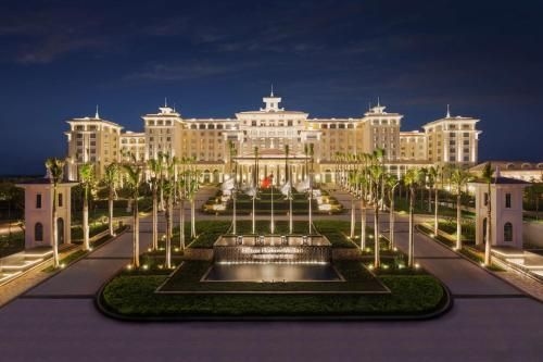 ฮิลตัน ไหโกว เหม่ยหลาน (Hilton Haikou Meilan)1
