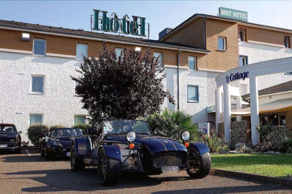 BRIT HOTEL LE COTTAGE4