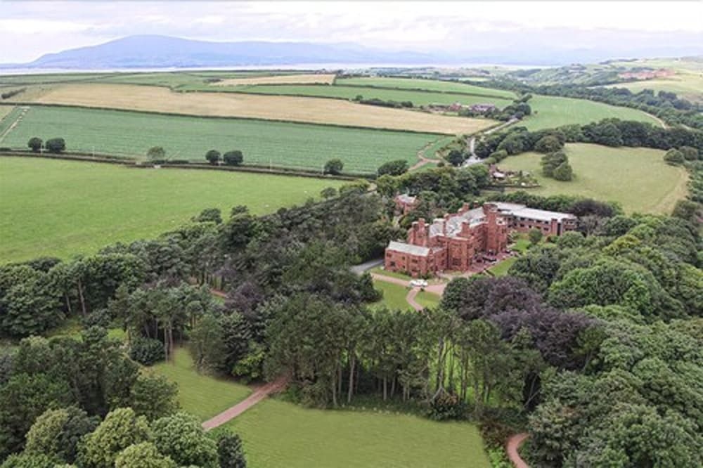 Abbey House Hotel1