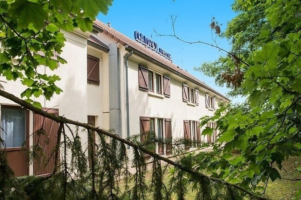 KYRIAD MONTARGIS AMILLY0