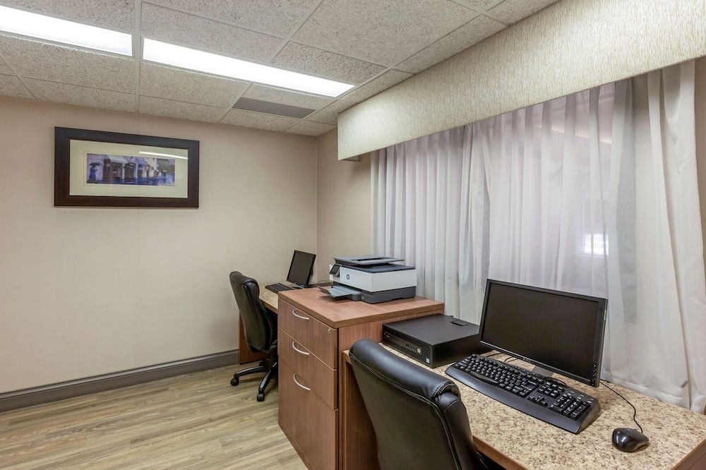 Best Western Plus Burlington4