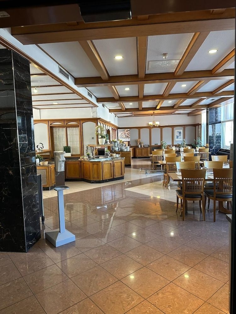 RAMADA SIEGEN4