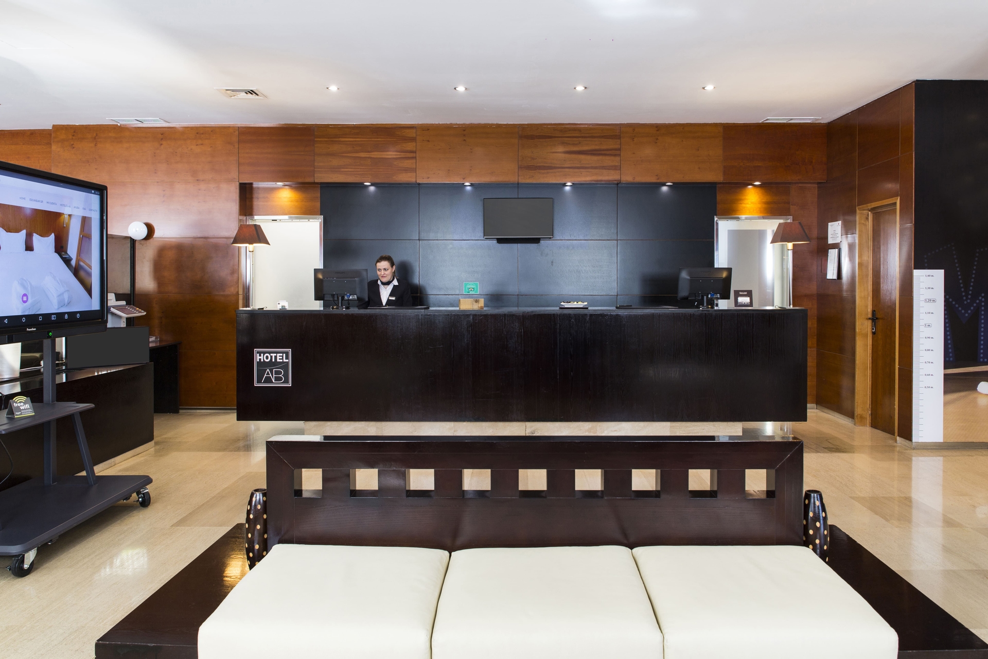AC HOTEL ARGANDA4