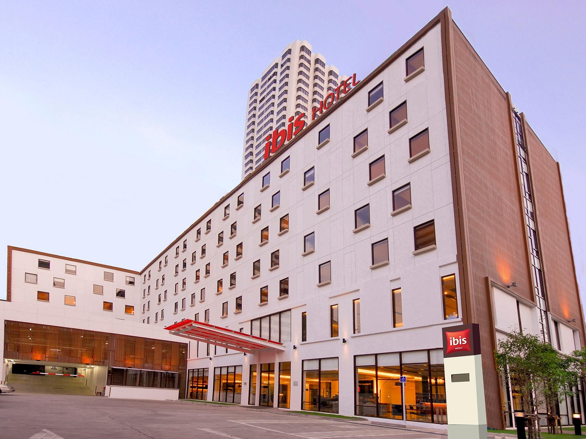 ไอบิส กรุงเทพ สุขุมวิท 4 (ibis Bangkok Sukhumvit 4)0