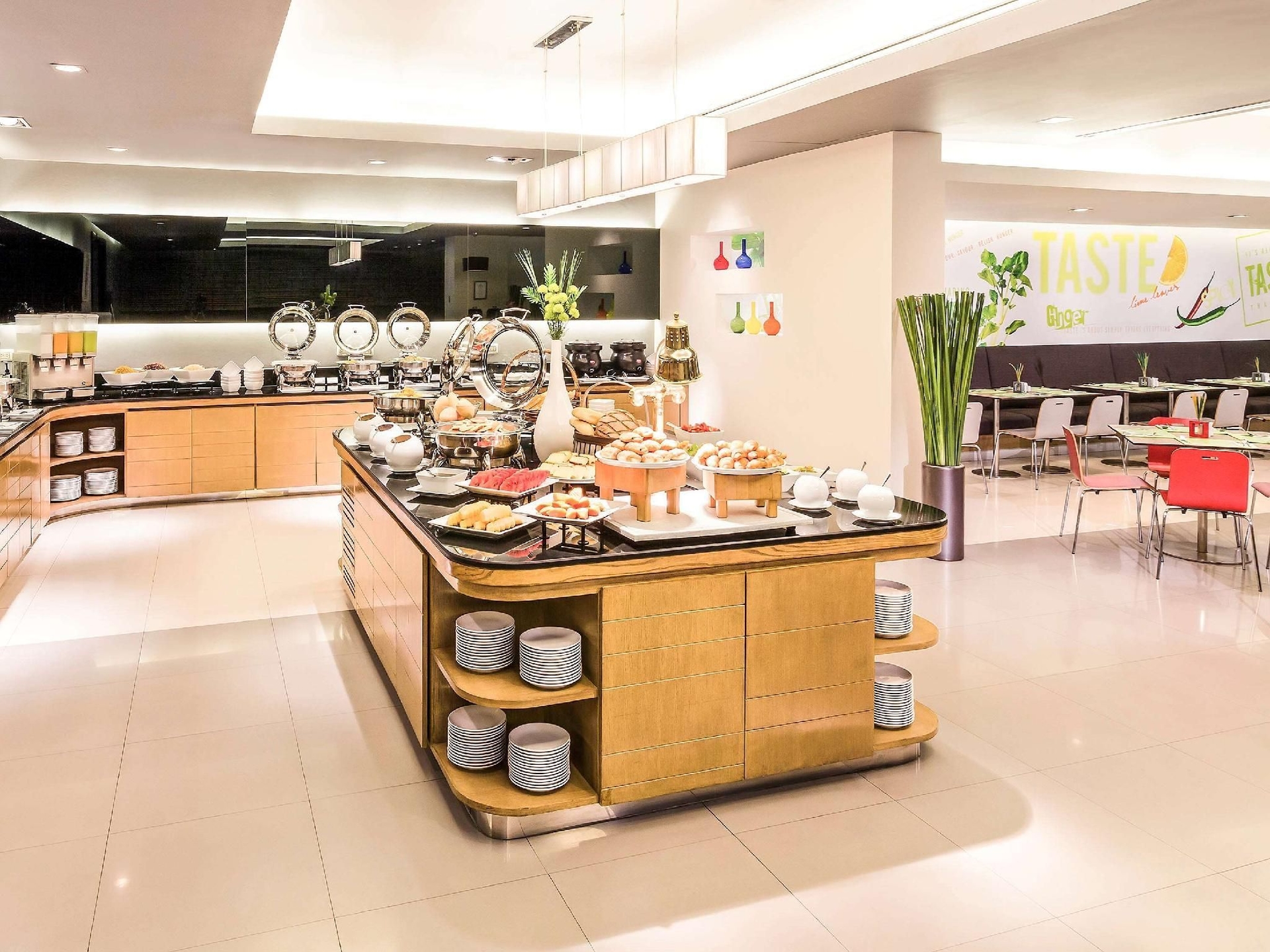 ไอบิส กรุงเทพ สุขุมวิท 4 (ibis Bangkok Sukhumvit 4)2